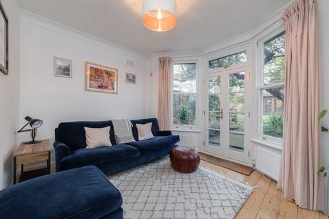 2 bedroom flat for sale, Jerningham Road, SE14