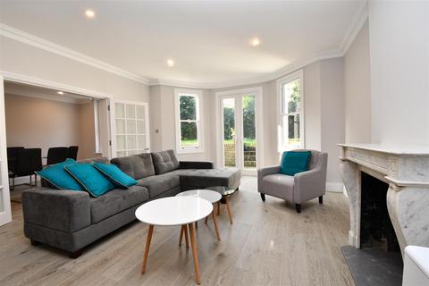 3 bedroom flat to rent, Fellows Road, Belsize Park