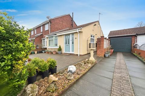 2 bedroom semi-detached bungalow for sale, Fraser Close, South Shields