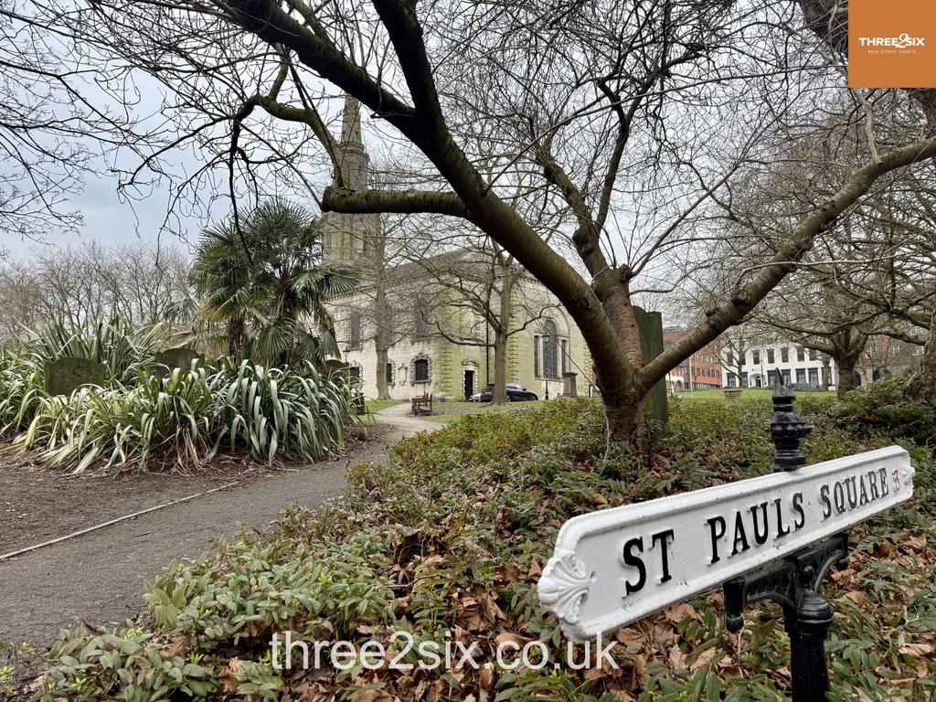Stylish One Bedroom Apartment – St Paul’s Squ