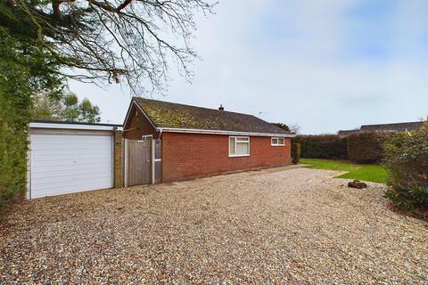 3 bedroom detached bungalow for sale, Ivy Way, Mattishall