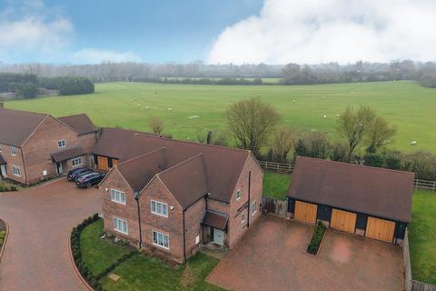 3 bedroom semi-detached house for sale, Sportsmans Way, Longwick, Princes Risborough