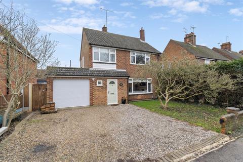 3 bedroom detached house for sale, Gun Lane, Knebworth SG3