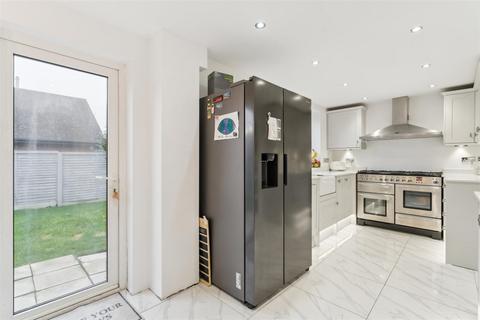 21a Gun Lane, Knebworth, SG3 6BJ