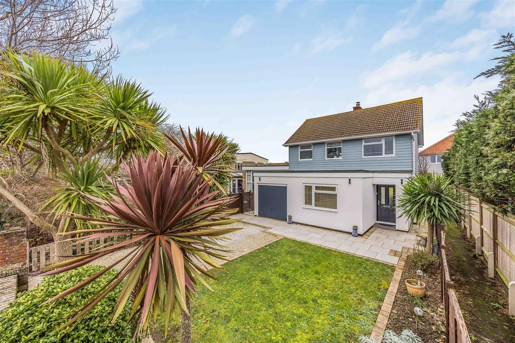 5 Culver Drive, Hayling Island-Small-Portico Market