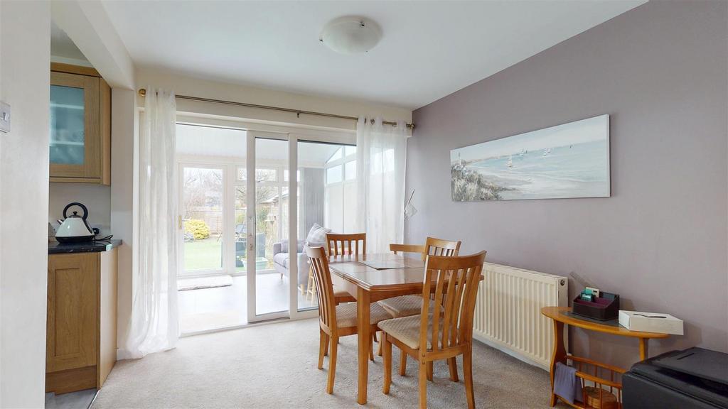 Sitting/Dining Room
