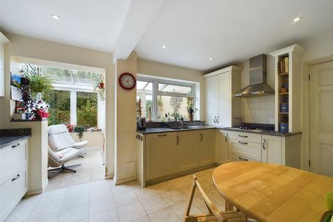 10 Benton Drive, Chinnor, OX39 4DP
