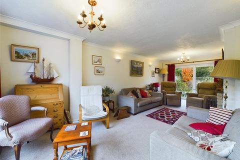 10 Benton Drive, Chinnor, OX39 4DP