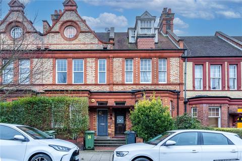 4 bedroom terraced house for sale, Amesbury Avenue, London, SW2