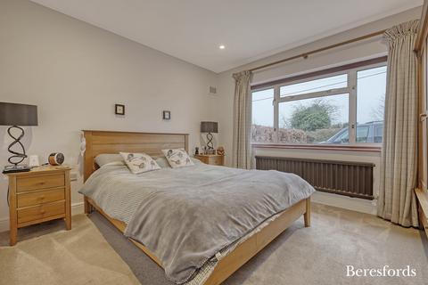 Kenna Quhair Ship Road, West Hanningfield, Chelmsford, CM2 8UZ