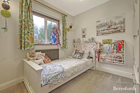 Kenna Quhair Ship Road, West Hanningfield, Chelmsford, CM2 8UZ