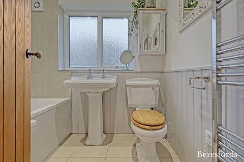 Kenna Quhair Ship Road, West Hanningfield, Chelmsford, CM2 8UZ