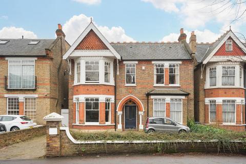 5 bedroom detached house for sale, London W5