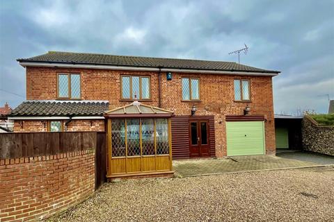 3 bedroom detached house for sale, Station Road, Harleston IP20