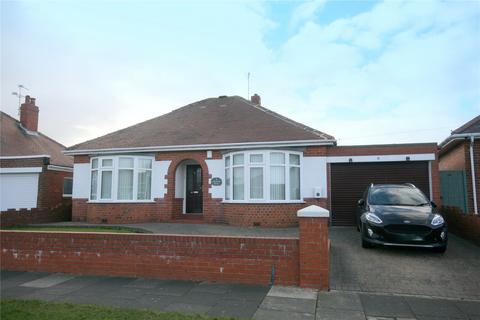 2 bedroom bungalow for sale, Fairfield Drive, Cullercoats, NE30