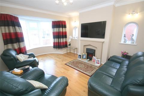 2 bedroom bungalow for sale, Fairfield Drive, Cullercoats, NE30