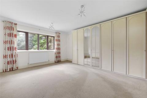 3 bedroom bungalow for sale, Kingswood Park, Finchley, London, N3