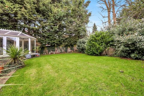 3 bedroom bungalow for sale, Kingswood Park, Finchley, London, N3