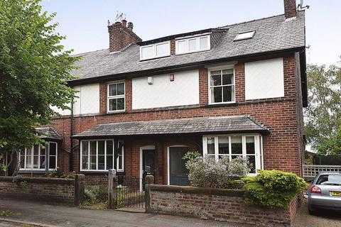 3 bedroom end of terrace house for sale, Cranford Avenue, Knutsford, WA16