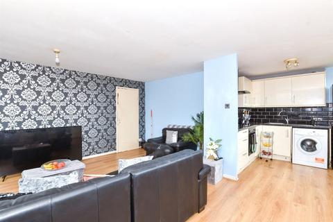 2 bedroom flat for sale, Tamar Square, Woodford Green, Essex