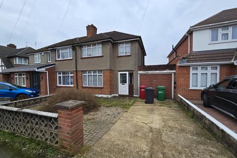 Kendal Drive, Slough, Berkshire, SL2