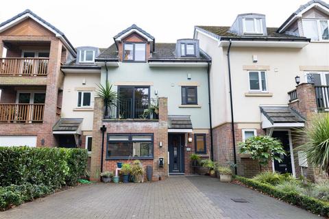 5 bedroom terraced house for sale, Ivy Lane, Low Fell