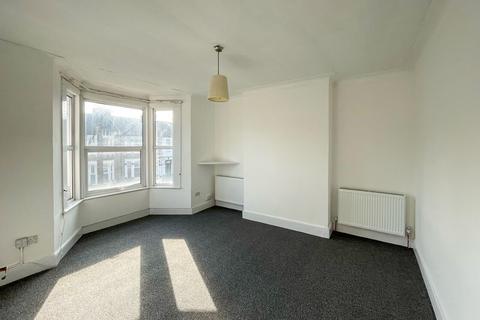 2 bedroom flat to rent, Leytonstone, Leytonstone, London, E11