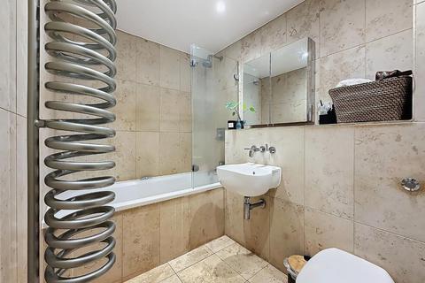 Falcon Drive, Cardiff, CF10