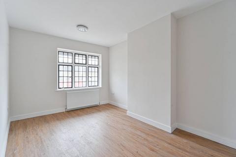 2 bedroom flat to rent, Market Square, Bromley, BR1