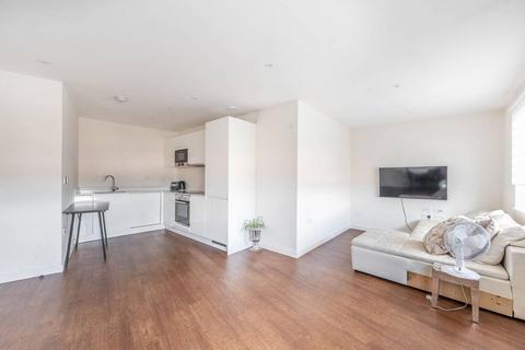 2 bedroom flat for sale, Howard Road,, Stanmore, HA7