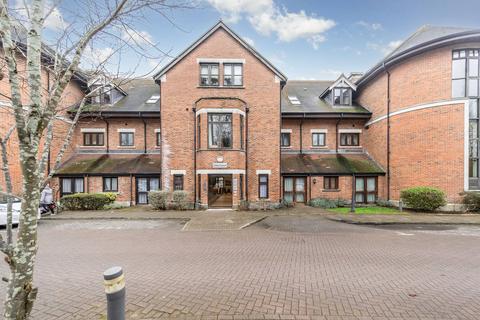 2 bedroom flat for sale, Lockhart Road, Watford, WD17