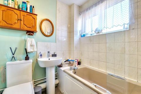 16 Blackshaw Drive, Walsgrave On Sowe, Coventry, CV2 2PW