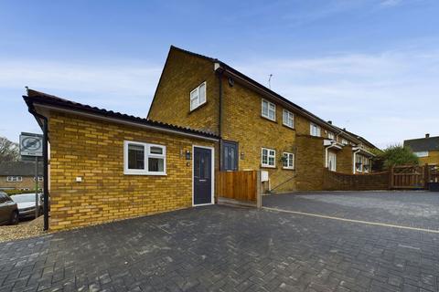 1 bedroom terraced bungalow for sale, Pankhurst Crescent, Stevenage SG2