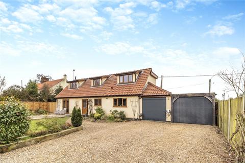 4 bedroom detached house for sale, Hill Road, Spooner Row, Wymondham, Norfolk, NR18