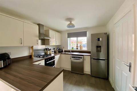 3 bedroom detached house for sale, Adlington Close, Hampton Gardens, Peterborough