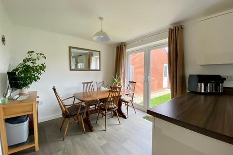 3 bedroom detached house for sale, Adlington Close, Hampton Gardens, Peterborough