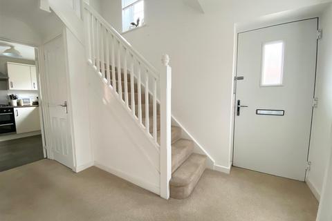 4 Adlington Close, Hampton Gardens, Peterborough, PE7 8QY