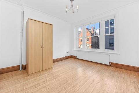 4 bedroom flat for sale, Melcombe Court Dorset Square Marylebone London