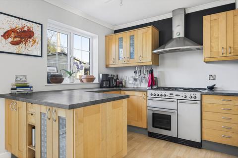 35 Abbott Road, Abingdon, OX14 2DT