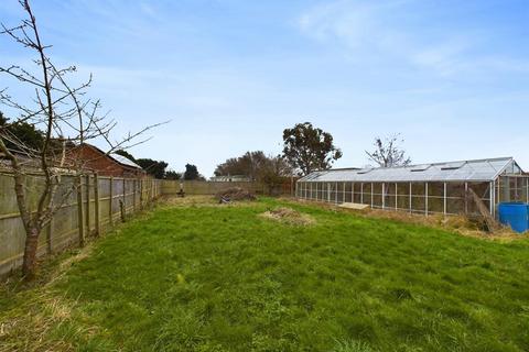 2 bedroom detached bungalow for sale, Alford Road, Mablethorpe LN12