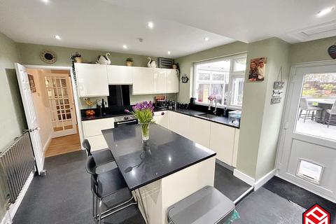 4 bedroom detached house for sale, Llanrumney, Cardiff CF3