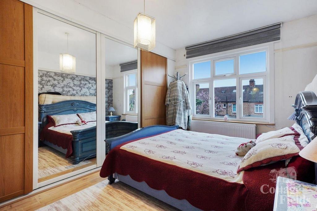 129 Tottenhall Road - N25f NM3 J5gt KTrca Aokv.jpg