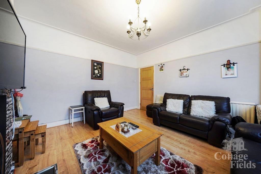 129 Tottenhall Road - hn Fvd CSMu SRo4 RECzda L.jpg