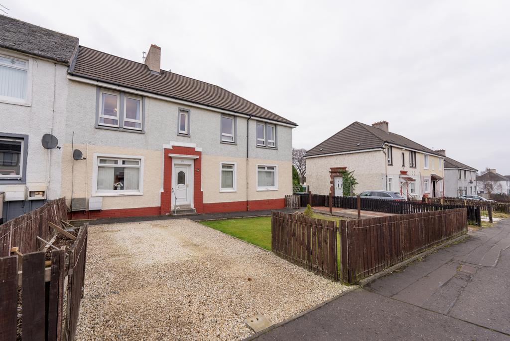 4 Bedroom Flat for Sale