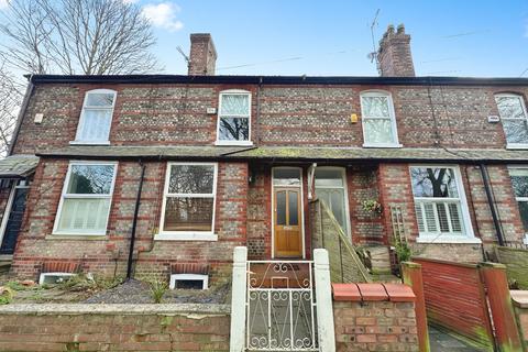 3 bedroom terraced house to rent, Perrygate Avenue, Manchester, Greater Manchester, M20