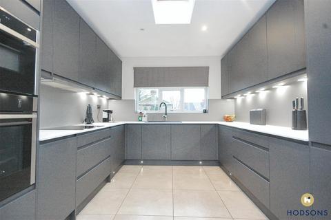 11 Boswell Close, Royston, Barnsley, S71 4ST