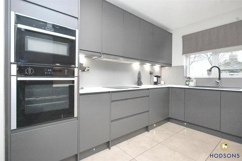 11 Boswell Close, Royston, Barnsley, S71 4ST