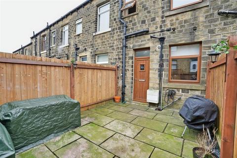 2 bedroom terraced house for sale, Ashfield Road, Greetland, Halifax