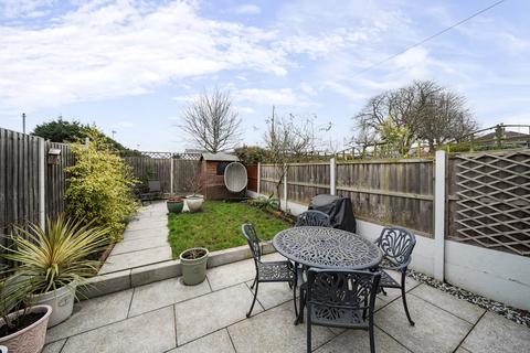 23 Couthurst Road, London, SE3 8TN