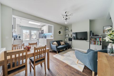 23 Couthurst Road, London, SE3 8TN